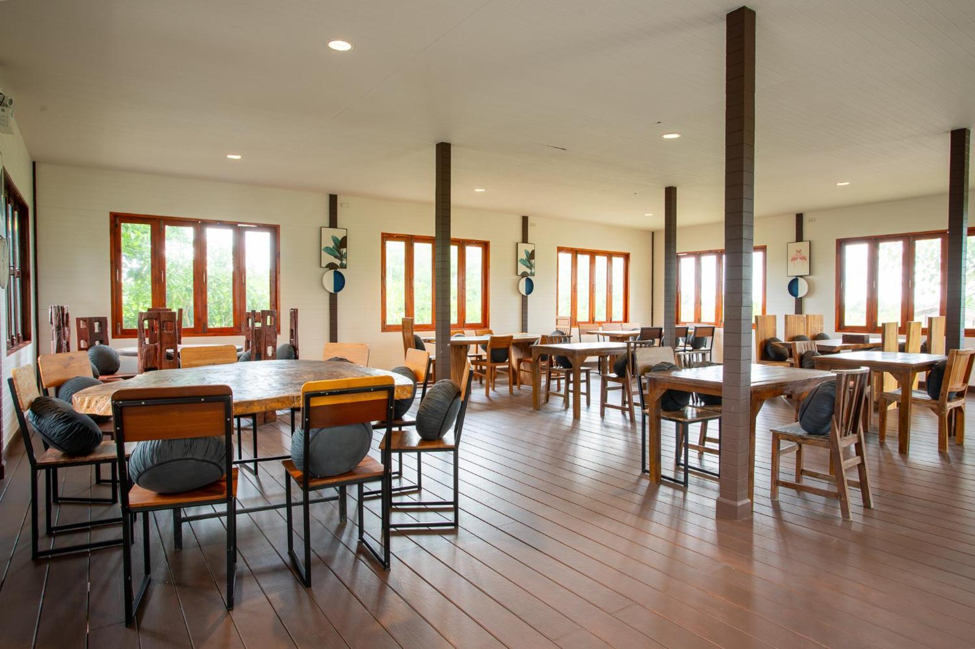 Phanumas Resort Chiang Mai Exteriör bild